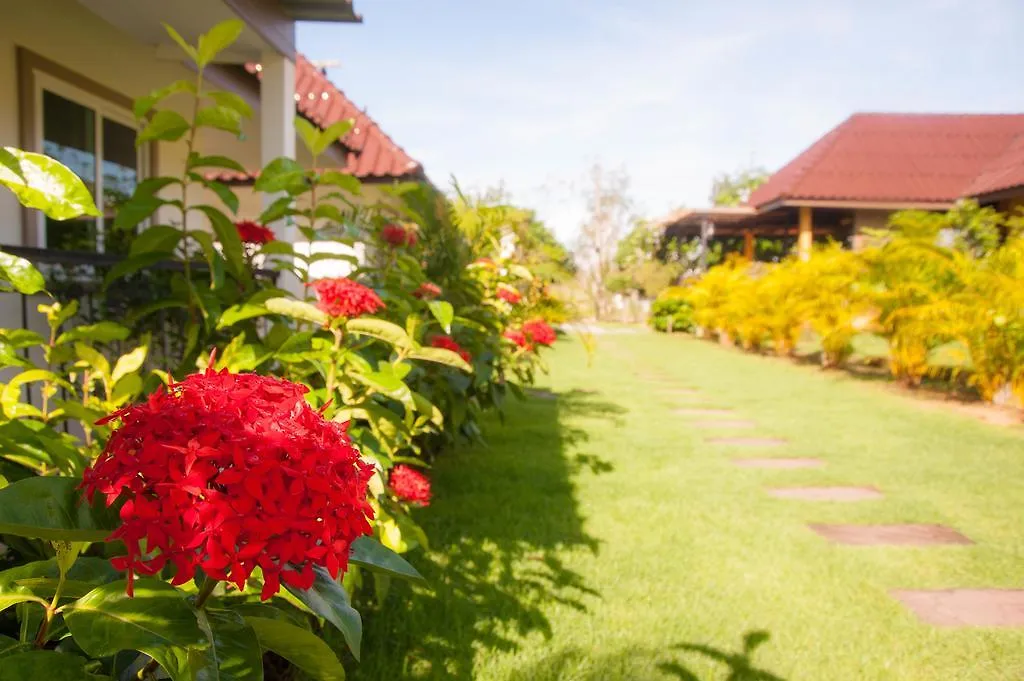 Charpoot Cottage Khao Lak 0*,  Thailand