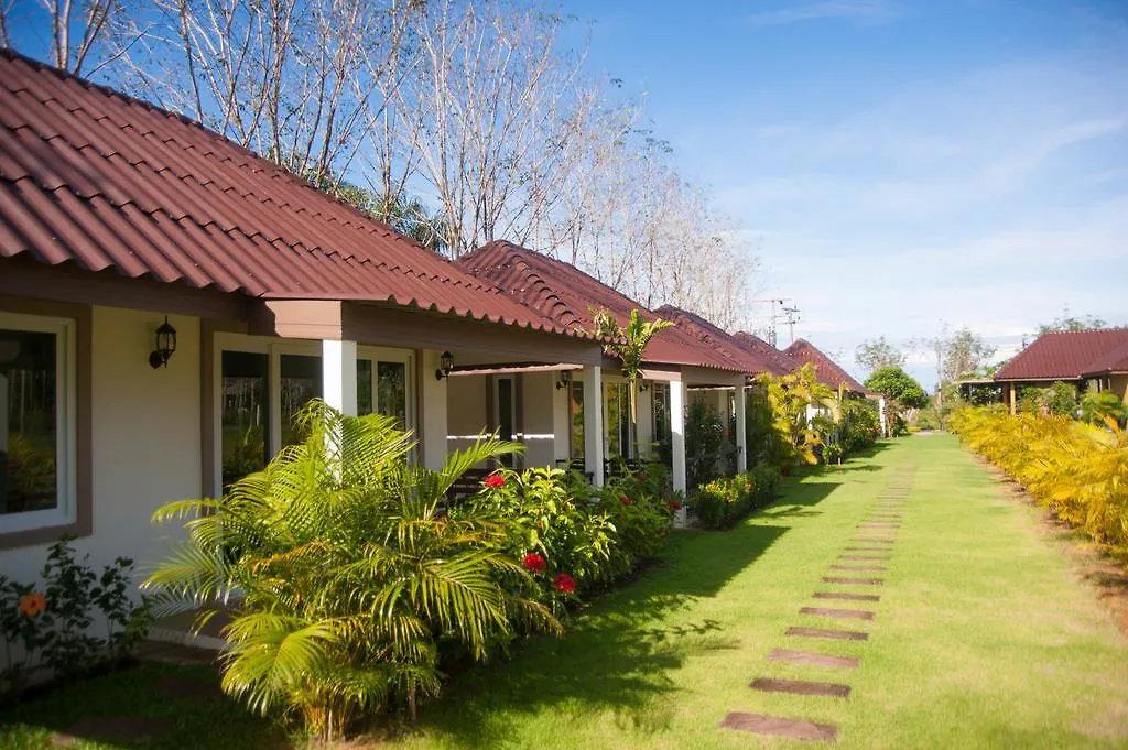 Charpoot Cottage Khao Lak