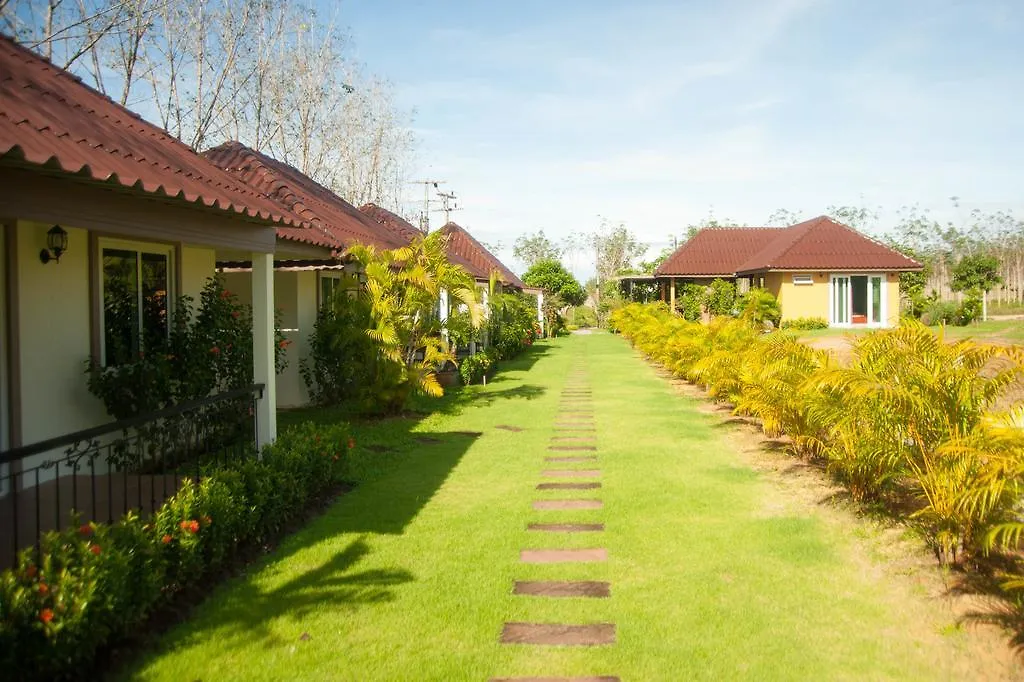 Charpoot Cottage Khao Lak