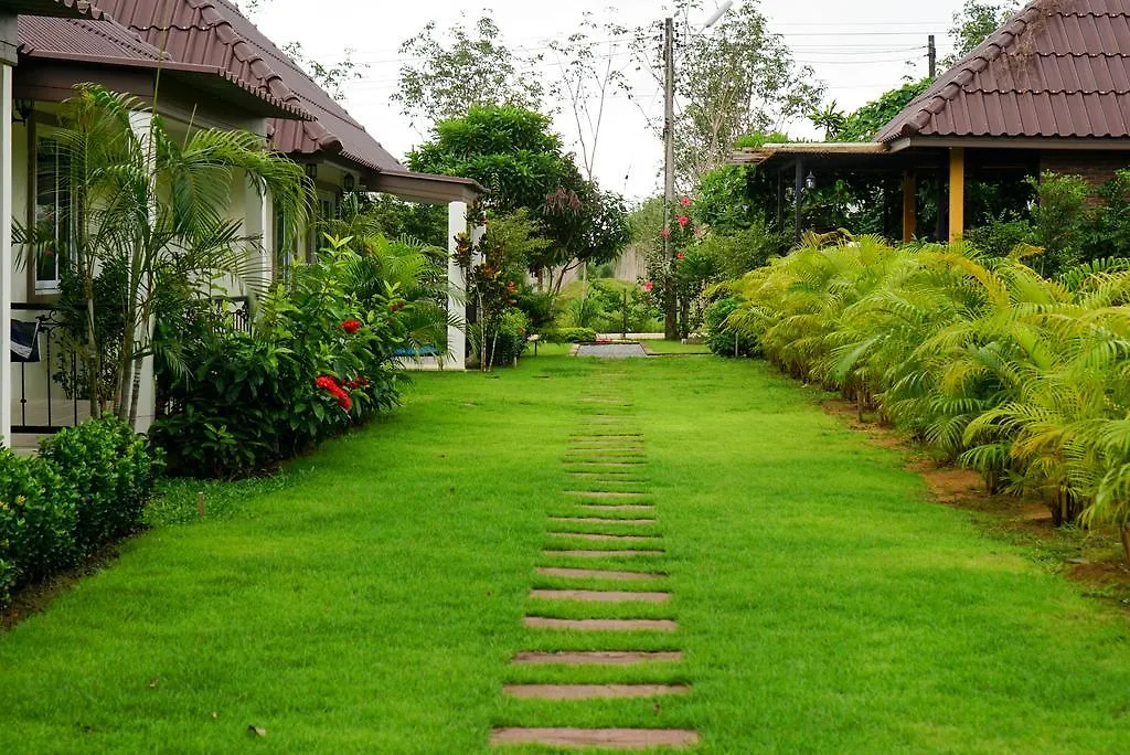 Charpoot Cottage Khao Lak Holiday home