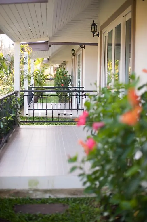 Charpoot Cottage Khao Lak
